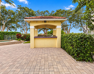 9576 Taormina Street - Photo Thumbnail 44