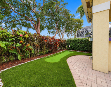 9576 Taormina Street - Photo Thumbnail 51