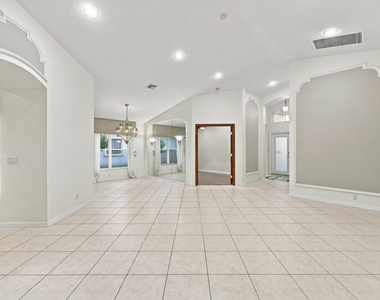 9576 Taormina Street - Photo Thumbnail 10