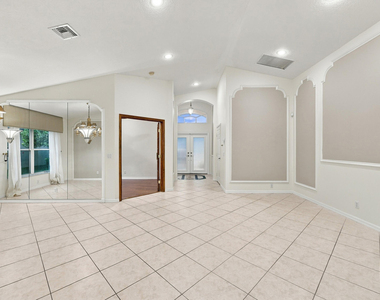 9576 Taormina Street - Photo Thumbnail 9