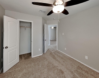 1909 Caddo Street - Photo Thumbnail 12