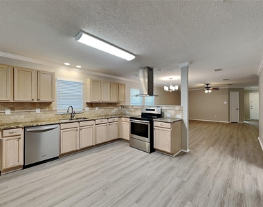 5313 Emmeryville Lane - Photo Thumbnail 5
