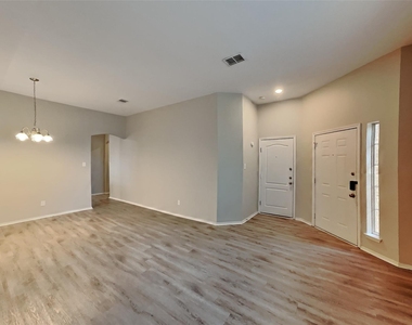 3916 Shiver Road - Photo Thumbnail 3