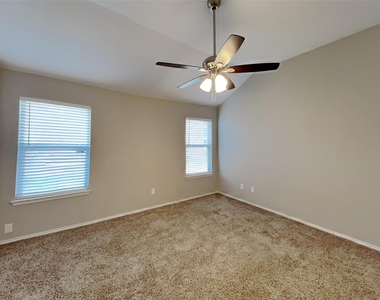 3916 Shiver Road - Photo Thumbnail 7