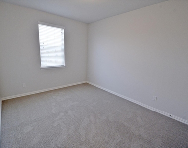 607 Ansley Way - Photo Thumbnail 19