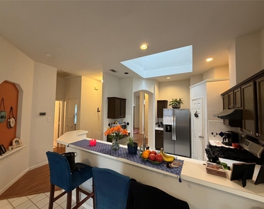 1224 Tanner Drive - Photo Thumbnail 8