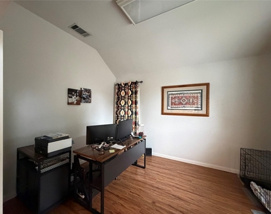 1224 Tanner Drive - Photo Thumbnail 5