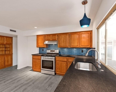 3134 High Plateau Drive - Photo Thumbnail 12