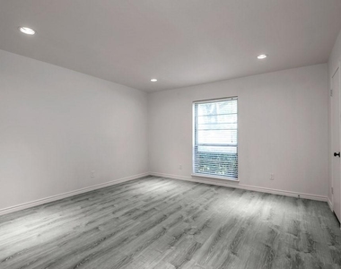 3134 High Plateau Drive - Photo Thumbnail 23
