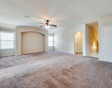 200 Mount Olive Avenue - Photo Thumbnail 20