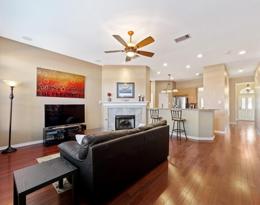 10100 Max Lane - Photo Thumbnail 5