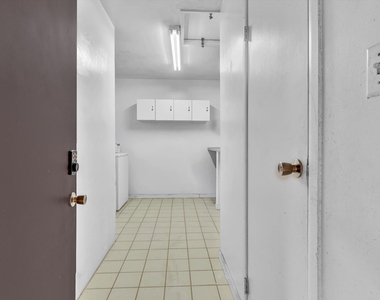 2190 Se 5th Street - Photo Thumbnail 23