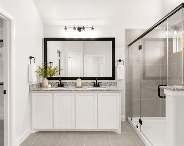 3829 Walnut Creek Drive - Photo Thumbnail 2