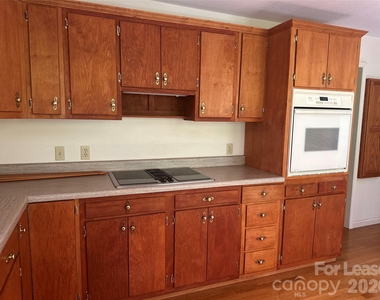 328 Bloody Fork Road - Photo Thumbnail 13