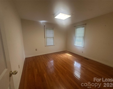 328 Bloody Fork Road - Photo Thumbnail 16