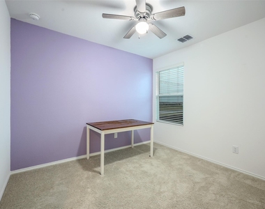 6021 Merryvale Lane - Photo Thumbnail 12