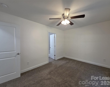 710 Irene Avenue - Photo Thumbnail 13