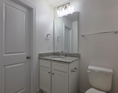 710 Irene Avenue - Photo Thumbnail 14