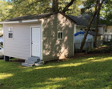 1015 4th Avenue - Photo Thumbnail 23