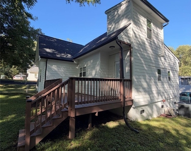 1015 4th Avenue - Photo Thumbnail 28