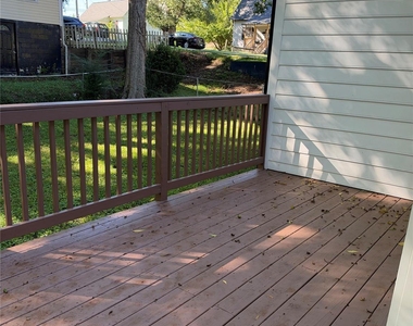 1015 4th Avenue - Photo Thumbnail 26