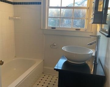 614 Woodruff Place - Photo Thumbnail 16