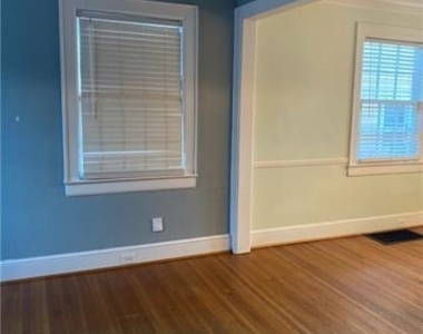 614 Woodruff Place - Photo Thumbnail 10