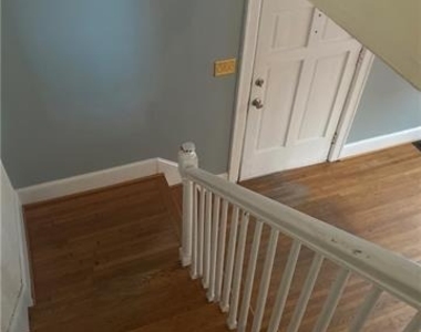 614 Woodruff Place - Photo Thumbnail 11