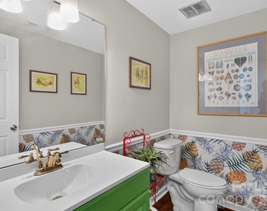 8333 Knights Bridge Road - Photo Thumbnail 10