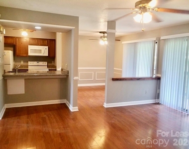 11027 Harrowfield Road - Photo Thumbnail 5
