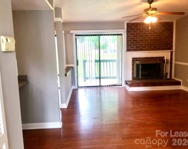 11027 Harrowfield Road - Photo Thumbnail 4