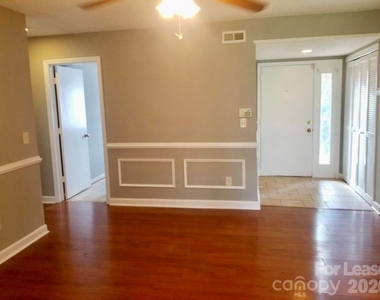 11027 Harrowfield Road - Photo Thumbnail 2