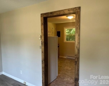 3465 Smokehouse Court - Photo Thumbnail 4