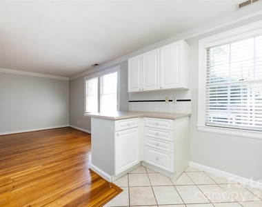 104 Colville Road - Photo Thumbnail 14