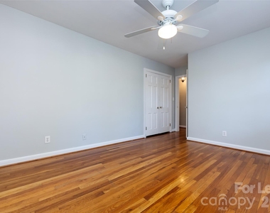 104 Colville Road - Photo Thumbnail 10