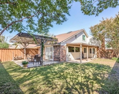 2116 Oak Brook Drive - Photo Thumbnail 13