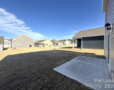 7640 Bainbridge Road - Photo Thumbnail 15