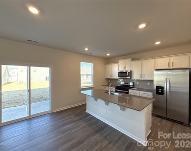 7640 Bainbridge Road - Photo Thumbnail 1