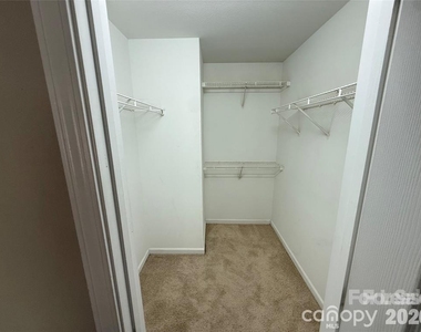 1063 Triece Lane - Photo Thumbnail 18