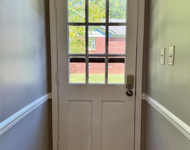 3517 Cross Winds Drive - Photo Thumbnail 14