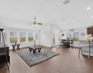 11700 Aldermoor Court - Photo Thumbnail 8
