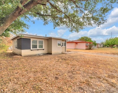 5528 Rickenbacker Place - Photo Thumbnail 37