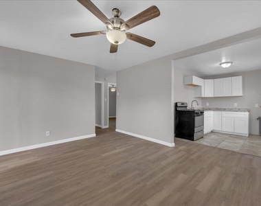 5528 Rickenbacker Place - Photo Thumbnail 3