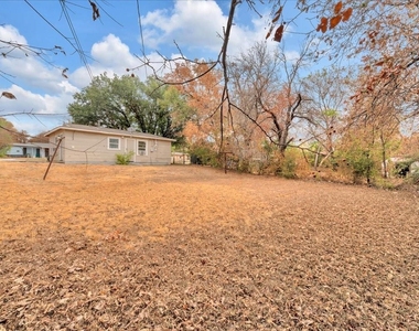 5528 Rickenbacker Place - Photo Thumbnail 31
