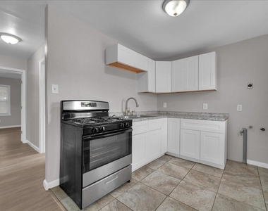 5528 Rickenbacker Place - Photo Thumbnail 12