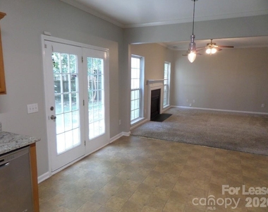 2220 Waters Trail Drive - Photo Thumbnail 4