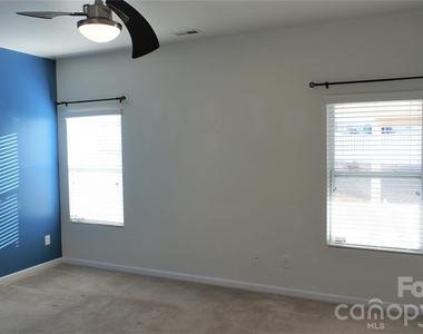 1504 Chilford Court - Photo Thumbnail 17