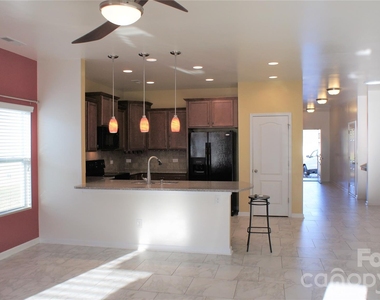 1504 Chilford Court - Photo Thumbnail 10