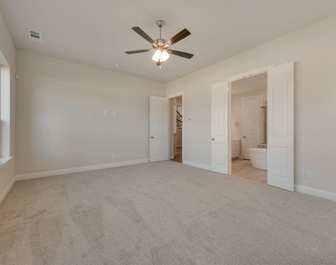 7623 Kiowana Court - Photo Thumbnail 17