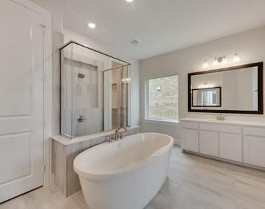7623 Kiowana Court - Photo Thumbnail 18